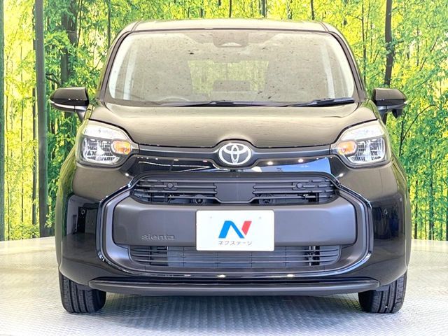 TOYOTA SIENTA HYBRID 2025