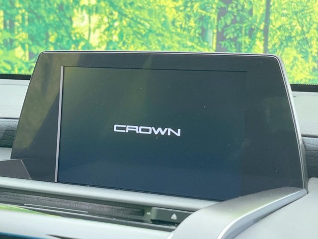 TOYOTA CROWN sedan hybrid 2018