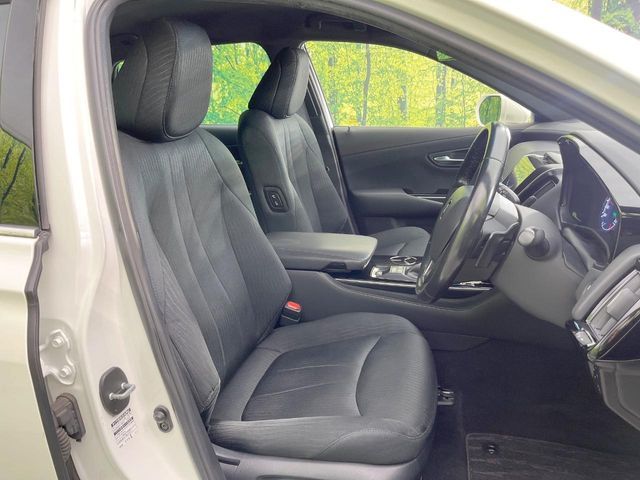 TOYOTA CROWN sedan hybrid 2018