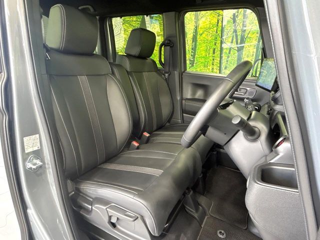 HONDA N BOX CUSTOM 2023