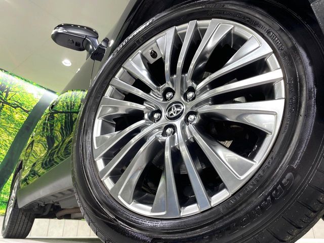 TOYOTA HARRIER HYBRID 2020