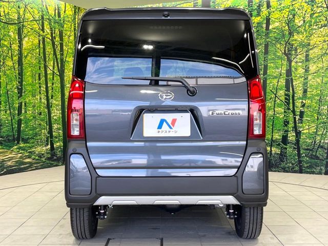 DAIHATSU TANTO FAN CROSS 4WD 2023