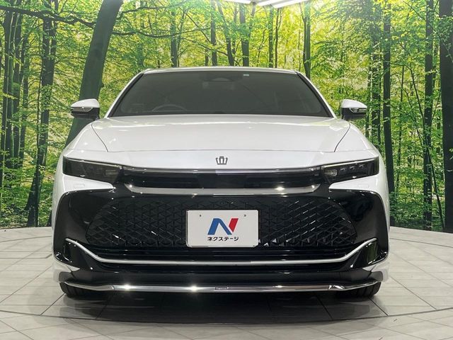 TOYOTA CROWN CROSSOVER 2023