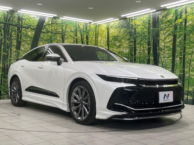 TOYOTA CROWN CROSSOVER 2023