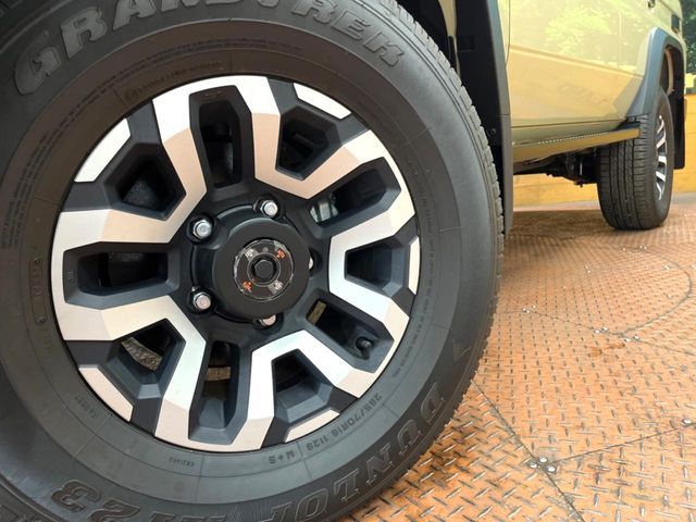 TOYOTA LANDCRUISER 70 2024