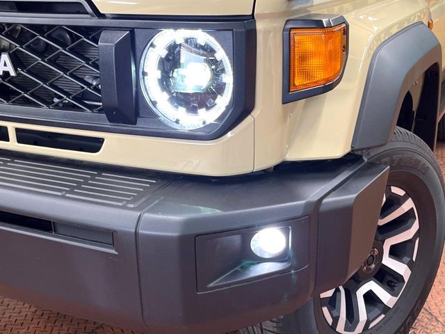 TOYOTA LANDCRUISER 70 2024