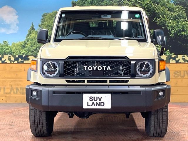 TOYOTA LANDCRUISER 70 2024