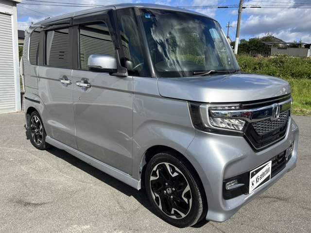 HONDA N BOX CUSTOM 2017