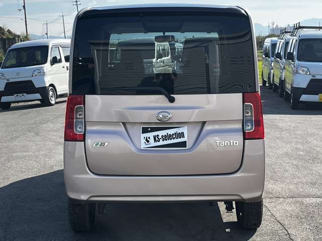 DAIHATSU TANTO 2014