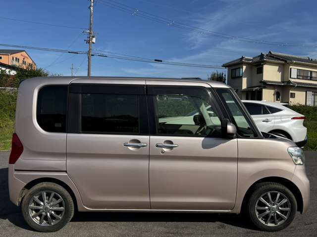 DAIHATSU TANTO 2014