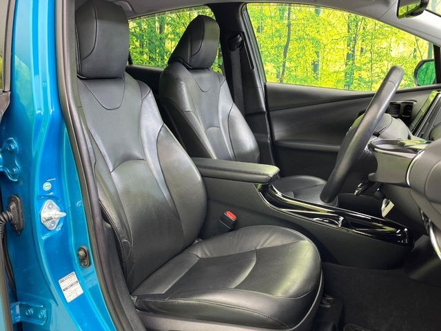 TOYOTA PRIUS PHV 2017