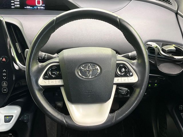 TOYOTA PRIUS PHV 2017