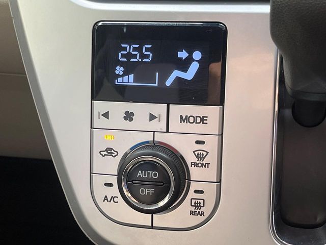 DAIHATSU CAST STYLE 2015