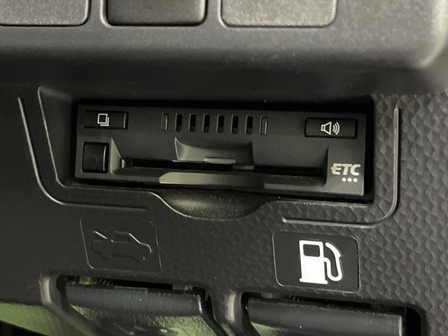 TOYOTA TANK 4WD 2018