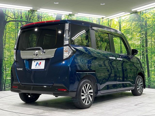 TOYOTA TANK 4WD 2018