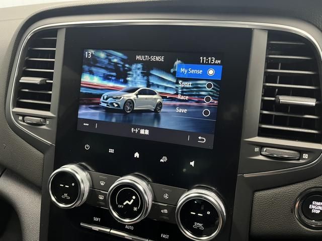 RENAULT RENAULT MEGANE hatchback 2023