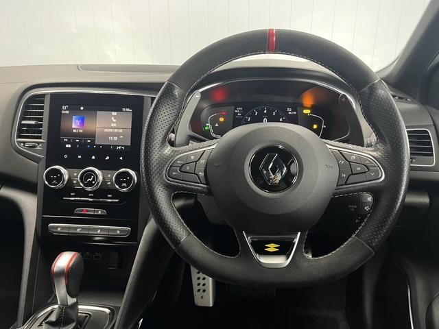 RENAULT RENAULT MEGANE hatchback 2023