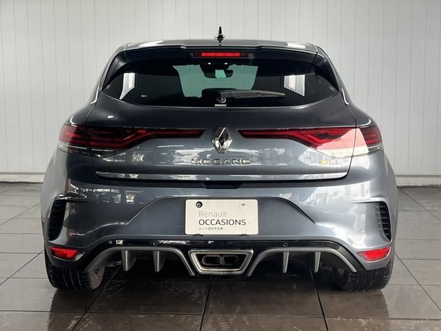 RENAULT RENAULT MEGANE hatchback 2023