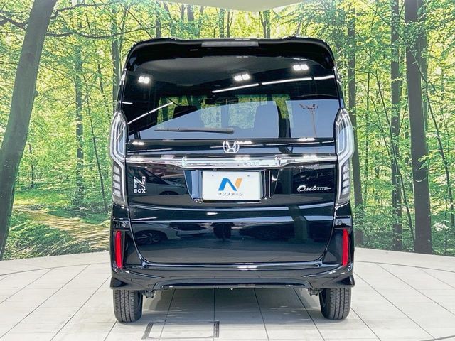 HONDA N BOX CUSTOM 2019