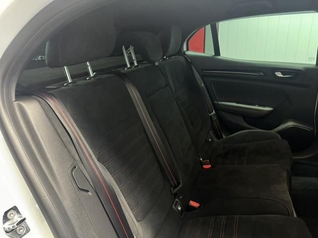 RENAULT RENAULT MEGANE hatchback 2023