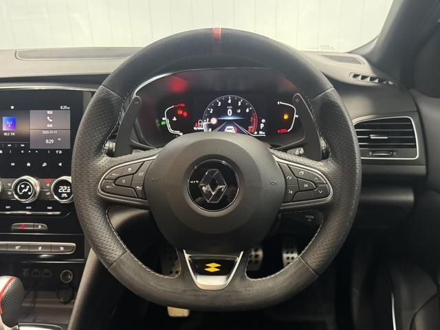 RENAULT RENAULT MEGANE hatchback 2023