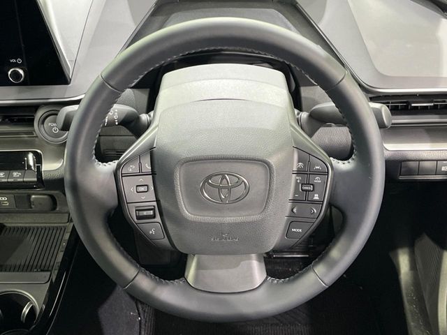 TOYOTA PRIUS 2025