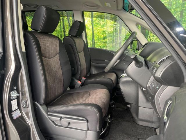 NISSAN SERENA  S-HYBRID 2014