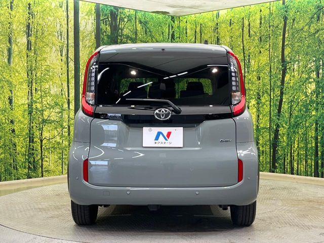 TOYOTA SIENTA HYBRID 2025