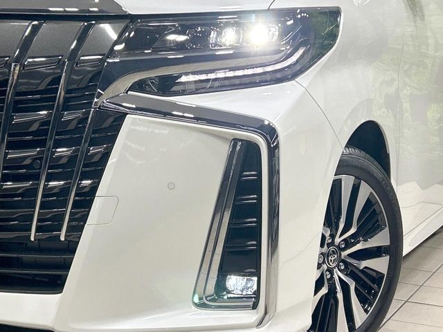 TOYOTA ALPHARD 2023