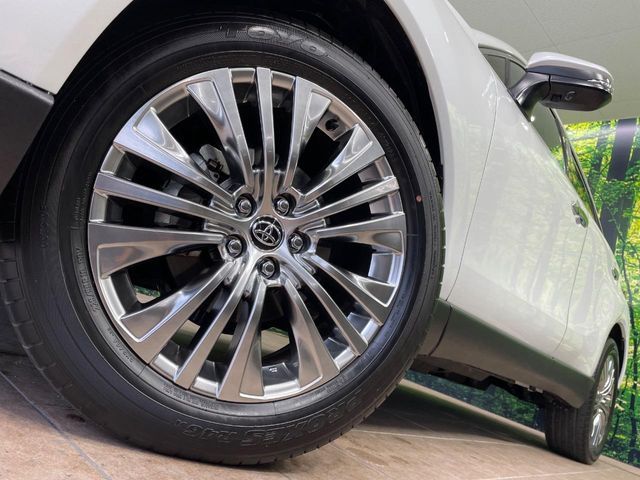 TOYOTA HARRIER HYBRID 2023