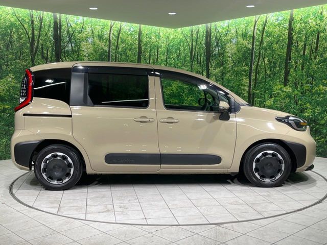 TOYOTA SIENTA 2023