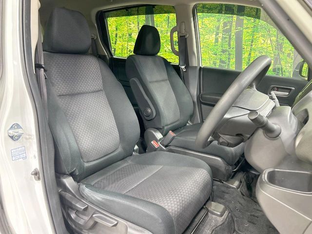 HONDA FREED plus HYBRID 2017