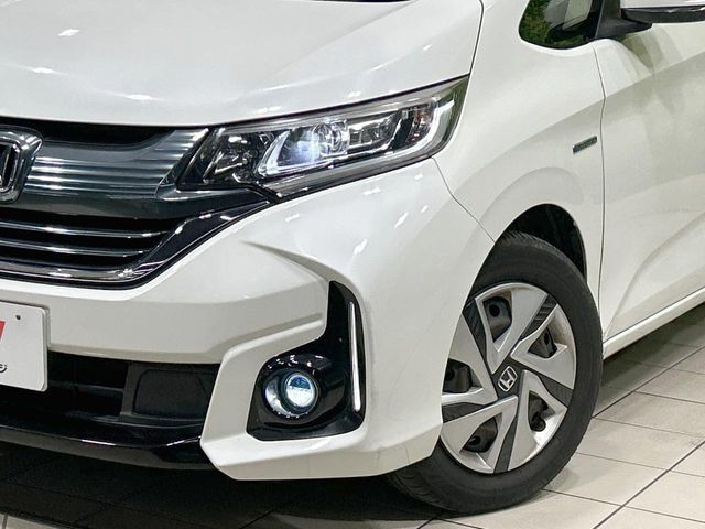 HONDA FREED plus HYBRID 2017