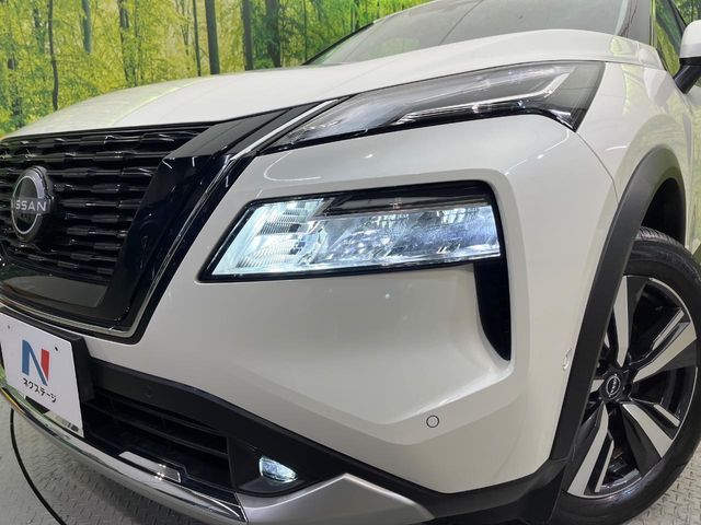 NISSAN X-TRAIL HYBRID 4WD 2025