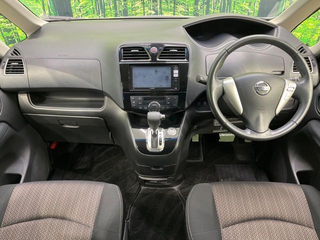 NISSAN SERENA  S-HYBRID 2014