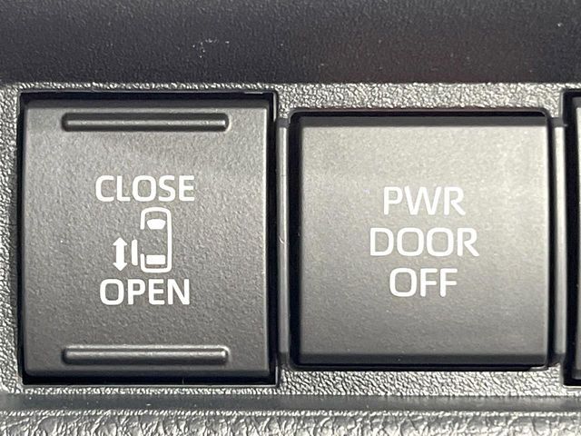 TOYOTA SIENTA HYBRID 2025