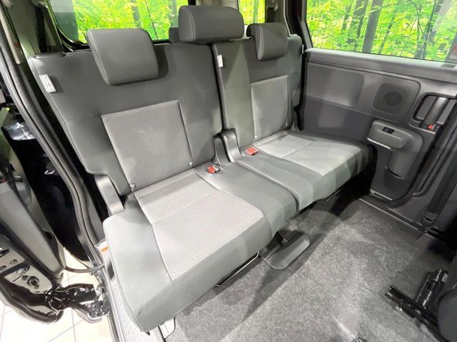 TOYOTA SIENTA HYBRID 2025