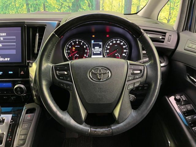 TOYOTA ALPHARD 2018