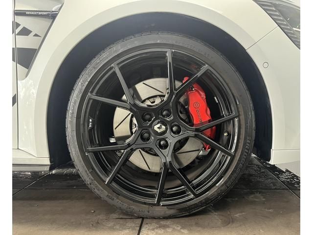 RENAULT RENAULT MEGANE hatchback 2024