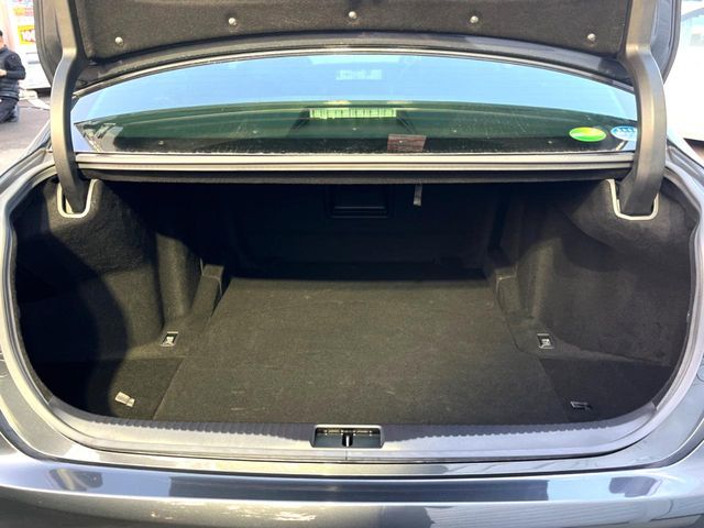 TOYOTA LEXUS GS200t 2017