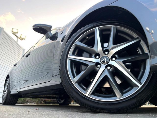 TOYOTA LEXUS GS200t 2017