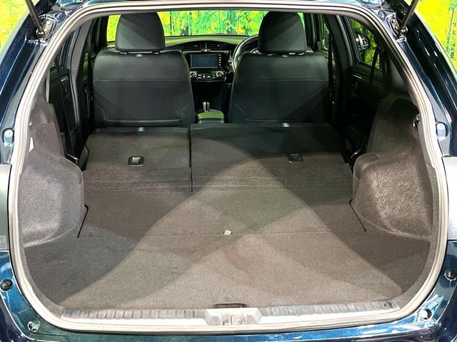 TOYOTA COROLLA FIELDER 2019