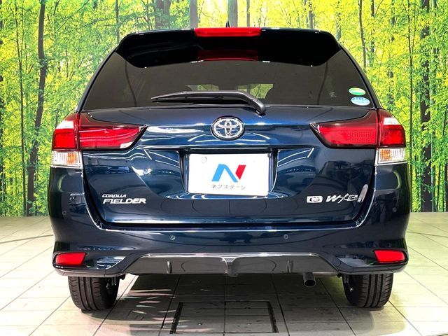 TOYOTA COROLLA FIELDER 2019