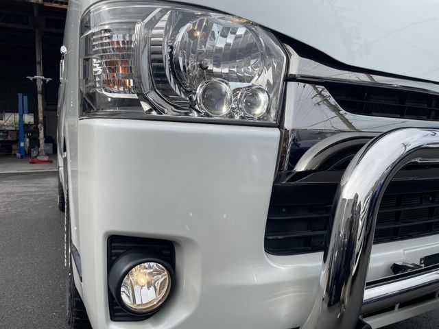 TOYOTA HIACE van 2WD 2020