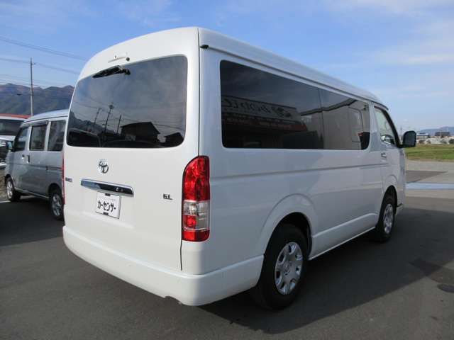 TOYOTA HIACE wagon 4WD 2025