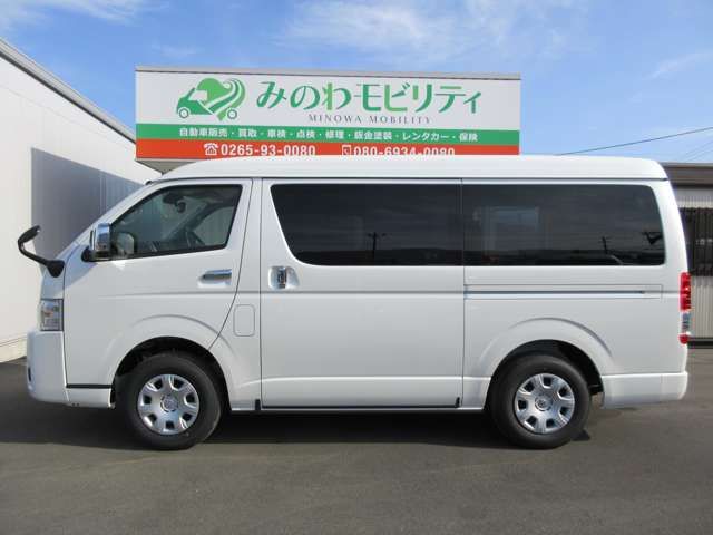 TOYOTA HIACE wagon 4WD 2025
