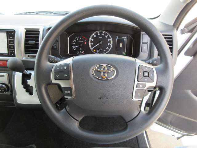 TOYOTA HIACE wagon 4WD 2025