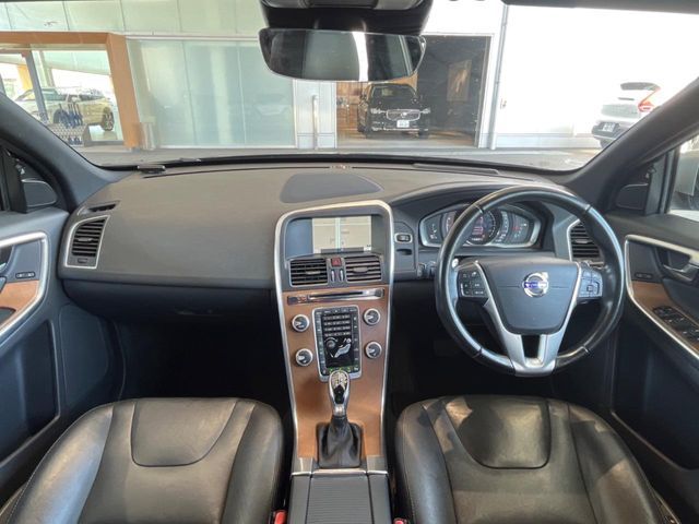 VOLVO VOLVO XC60 2015