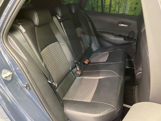 TOYOTA COROLLA TOURING HYBRID 2023