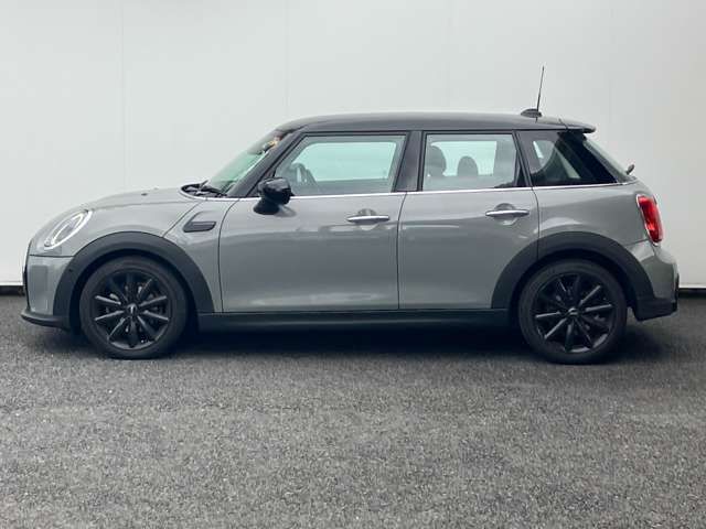 BMW MINI COOPER 5DOOR 2023